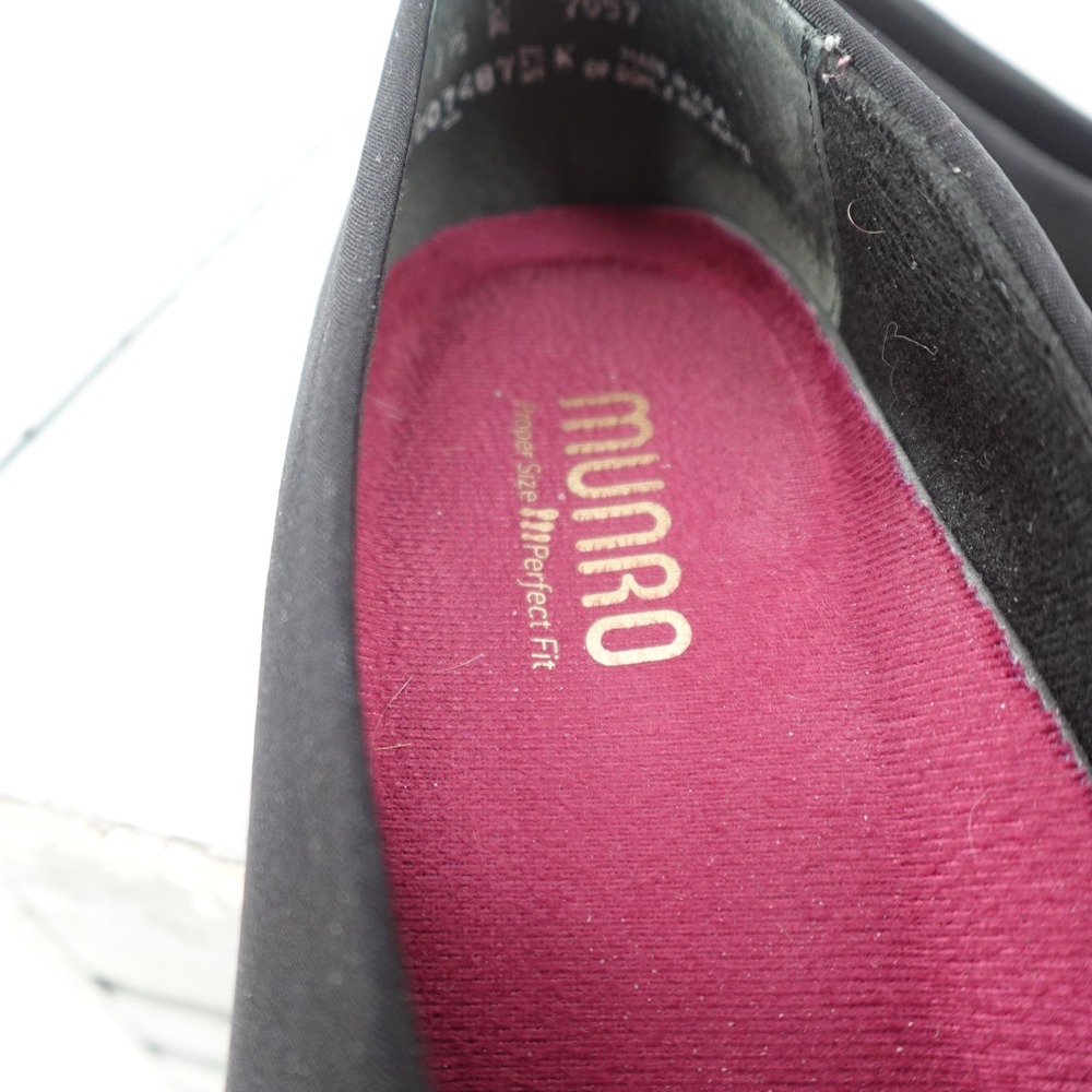 Munro American Womens 7.5 Cindi Black Fabric Low Block Heel Buckle Pumps 7857 - Picture 8 of 8